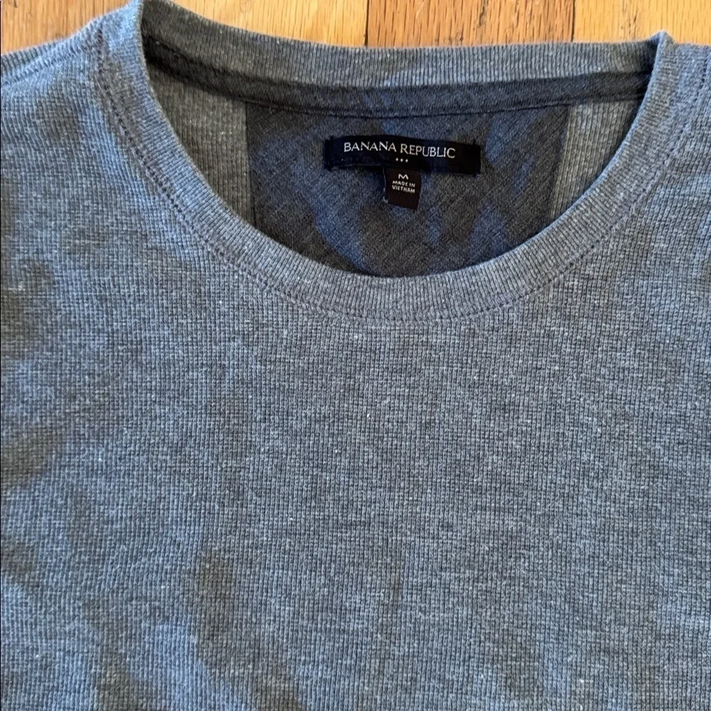 BANANA REPUBLIC | Gray Waffle Knit LONG SLEEVE SHIRT | size M